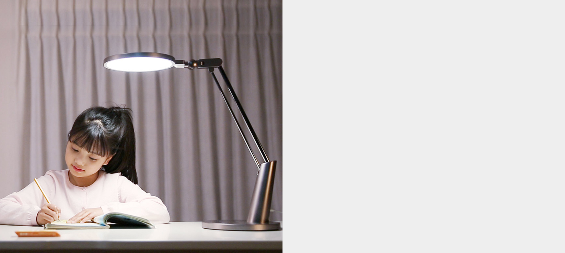 Bietet bestmöglichen Schutz für die empfindlichen Augen von Kindern und Jugendlichen » Augenschonende Serene Schreibtischleuchte Pro